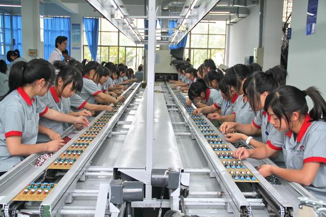 上虞區(qū)職業(yè)教育中心 打造“學(xué)在上虞”品牌教育咨詢服務(wù)新標(biāo)桿